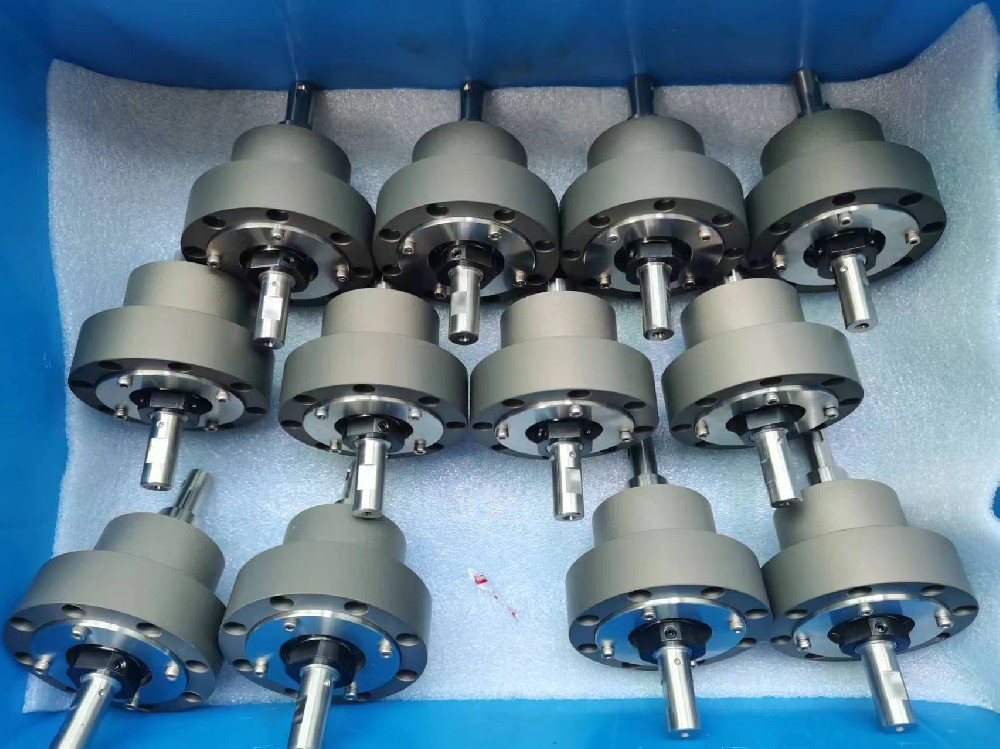 在選擇機械加工方法時，需要考慮以下多個因素，以確保選擇最合適的加工技術和工藝